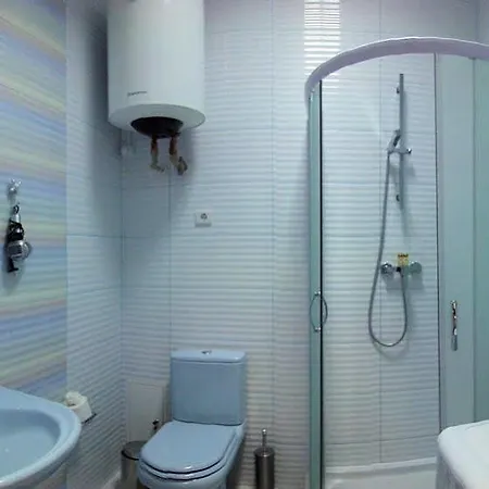 Klumba Hotel *